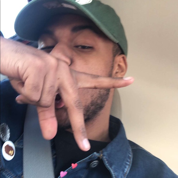 Meet your Posher, Aaron - Picture 1 of 1